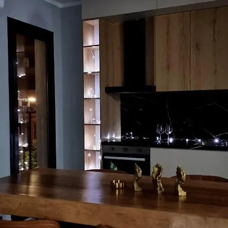 Alles Mine Peza Modern Apartment