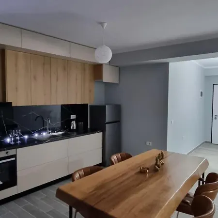Apartman Alles Mine Peza Modern Tirana